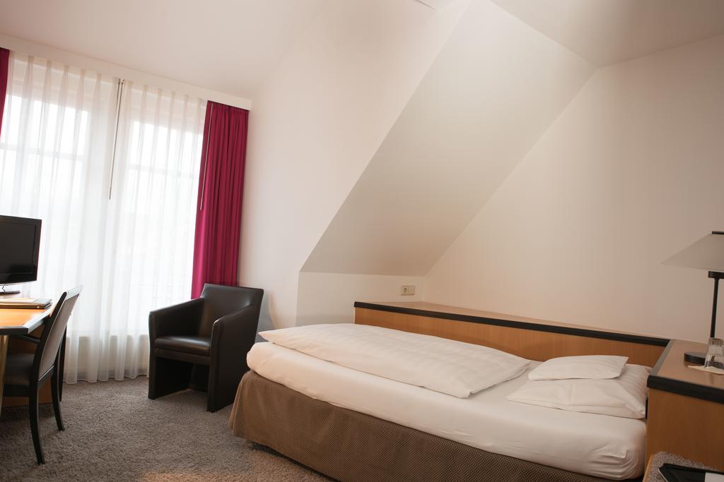 Hotel Schere Northeim Ngoại thất bức ảnh