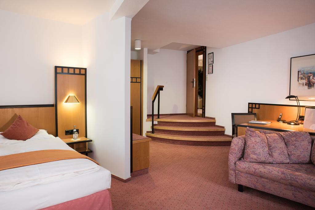 Hotel Schere Northeim Ngoại thất bức ảnh
