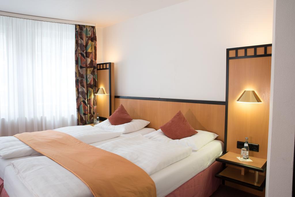Hotel Schere Northeim Ngoại thất bức ảnh