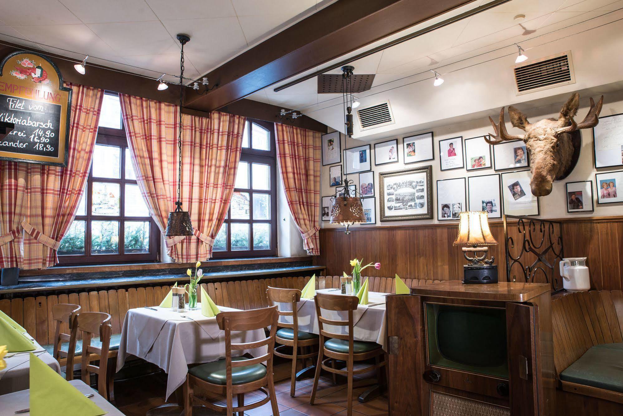 Hotel Schere Northeim Ngoại thất bức ảnh