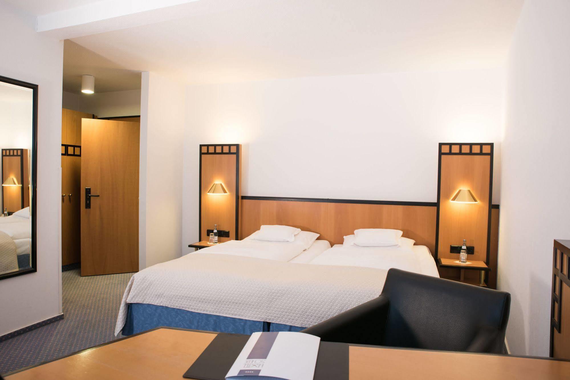 Hotel Schere Northeim Ngoại thất bức ảnh